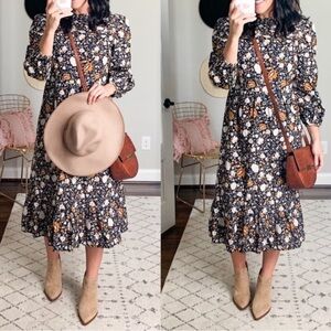 Universal Thread Long Sleeve Prairie Cottage Core Navy/Blue Floral Midi Dress